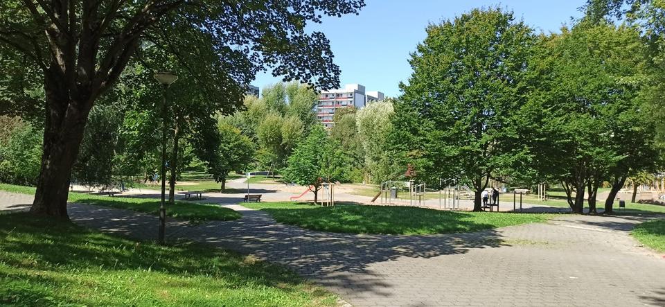 Thumbnail-Provisionfrei 4-5 Z-Wohnung zu verkaufen 4,8 %RenditenEigennutz