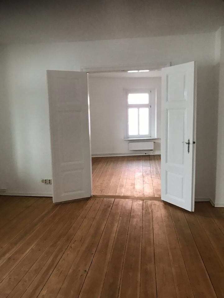Thumbnail-Renovierte 3-Raum Wohnung im san. Stuckaltbau