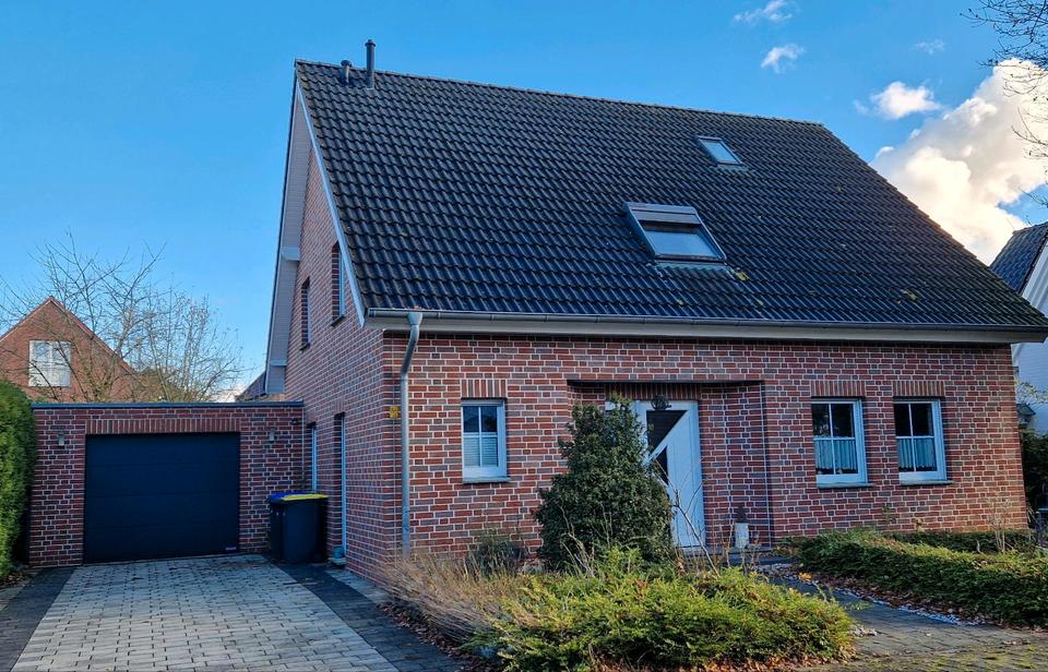 Thumbnail-Einfamilienhaus mit großem Garten