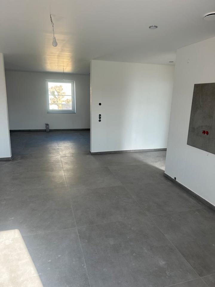 Thumbnail-Exklusive 4 Zimmer Wohnung