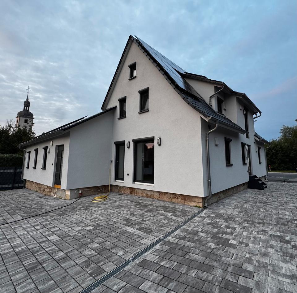 Thumbnail-1-2 Familienhaus 183 qm Kfw 55 mit 3 Bäder-Wärmepumpe-Photovolt