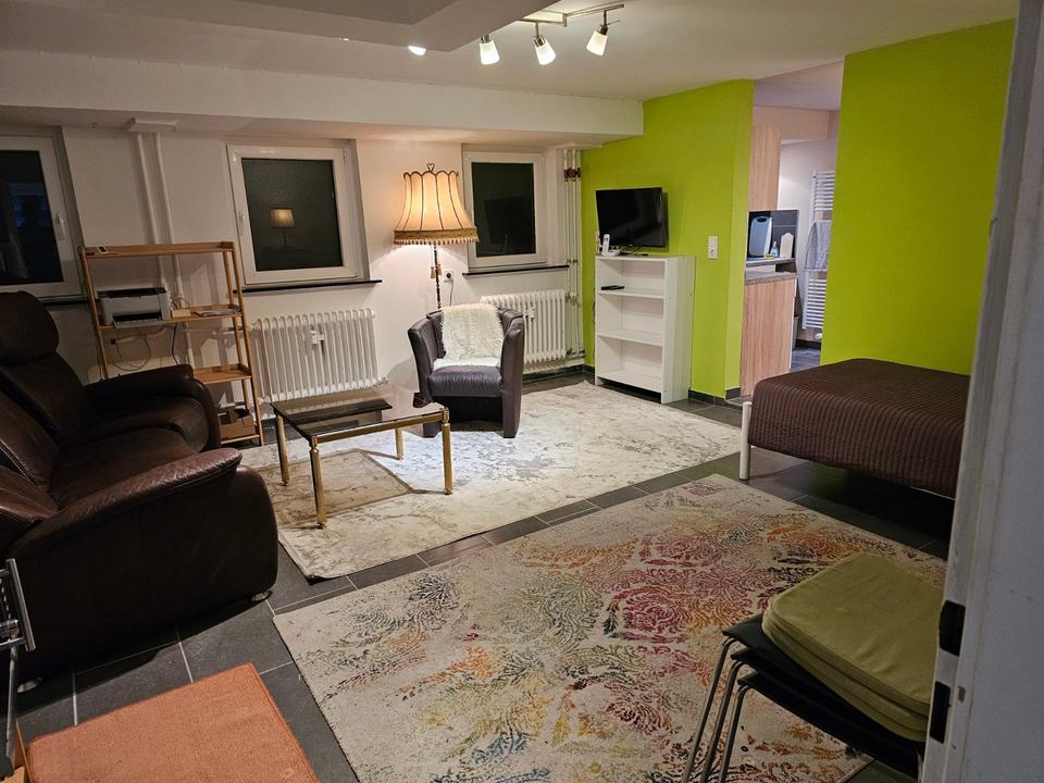 Thumbnail-Möblierte 1-Zimmer-Wohnung für Pendler in Oberursel-Stierstadt –