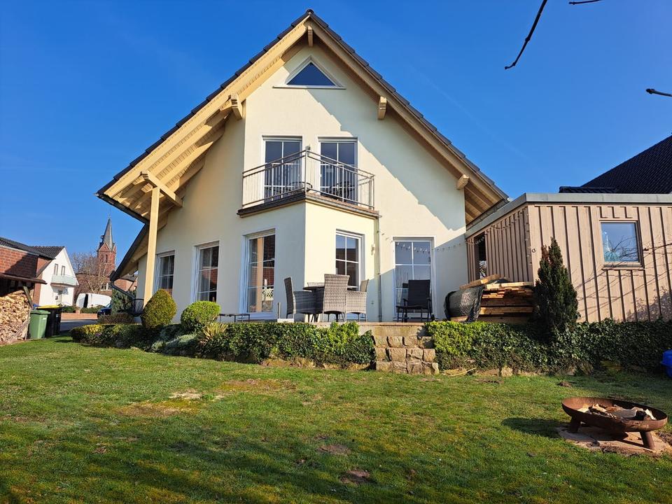 Thumbnail-Einfamilienhaus mit schöner Aussicht auf das Wiehengebirge