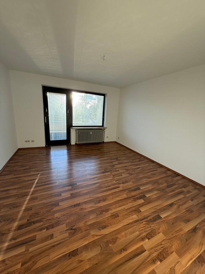 Thumbnail-2 Zimmer Wohnung in Selb mit Aufzug und Kellerabteil