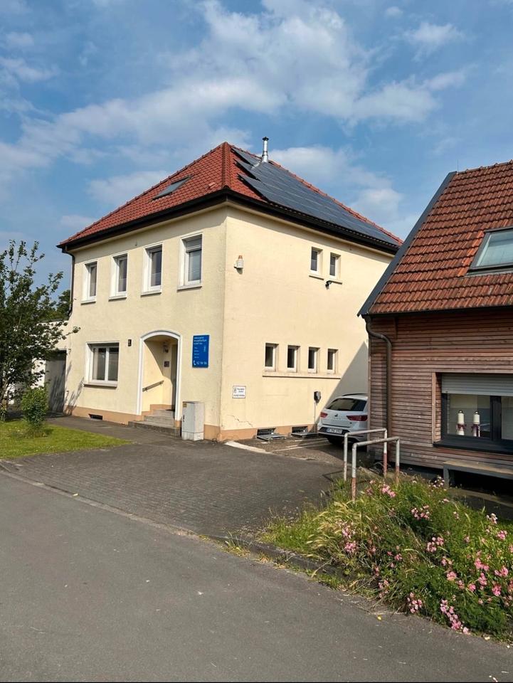 Thumbnail-Modernisiertes EFH mit neuer Heizanlage und Photovoltaik ✔️
