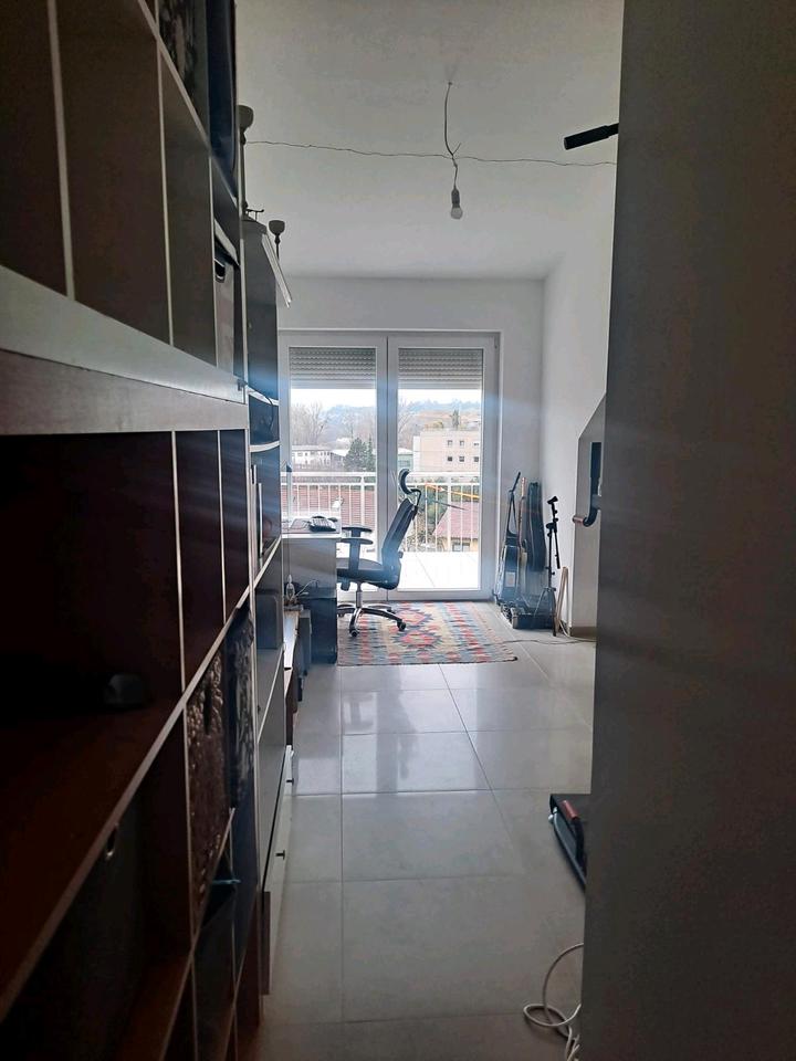 Thumbnail-2 Zimmer Dachgeschoss Wohnung mit wunderschöner Aussicht