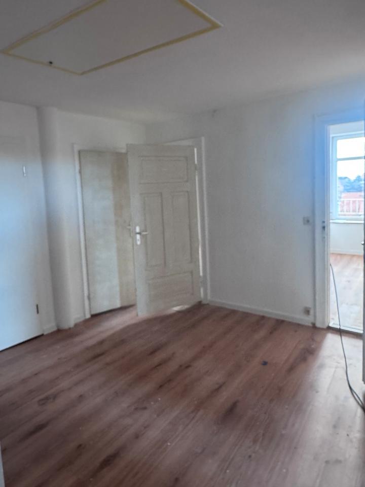 Thumbnail-3 Zimmer Wohnung 2.Obergeschoss