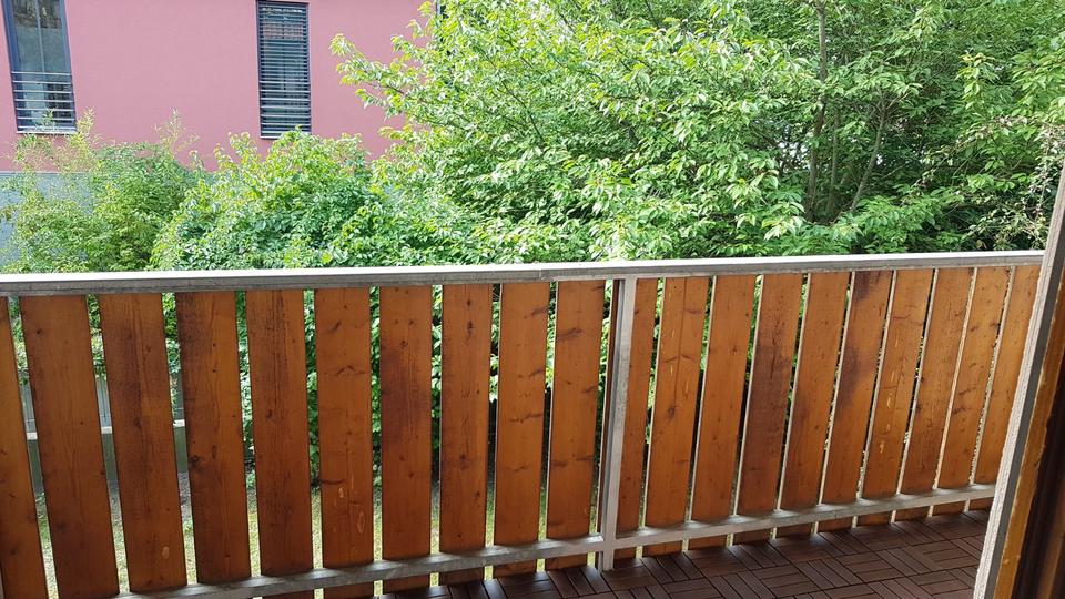 Thumbnail-Sehr schöne 1,5 Zimmer-Wohnung mit Balkon,Stellplatz,Einbauküche