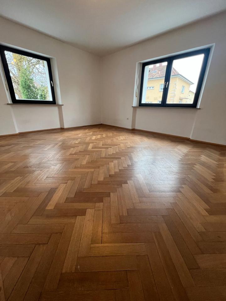 Thumbnail-3-Zimmer-Erdgeschosswohnung (Hochparterre) mit Küche und Garage