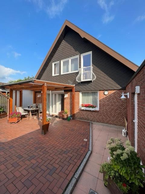 Thumbnail-Einfamilienhaus mit Doppelgarage in Kakenstorf