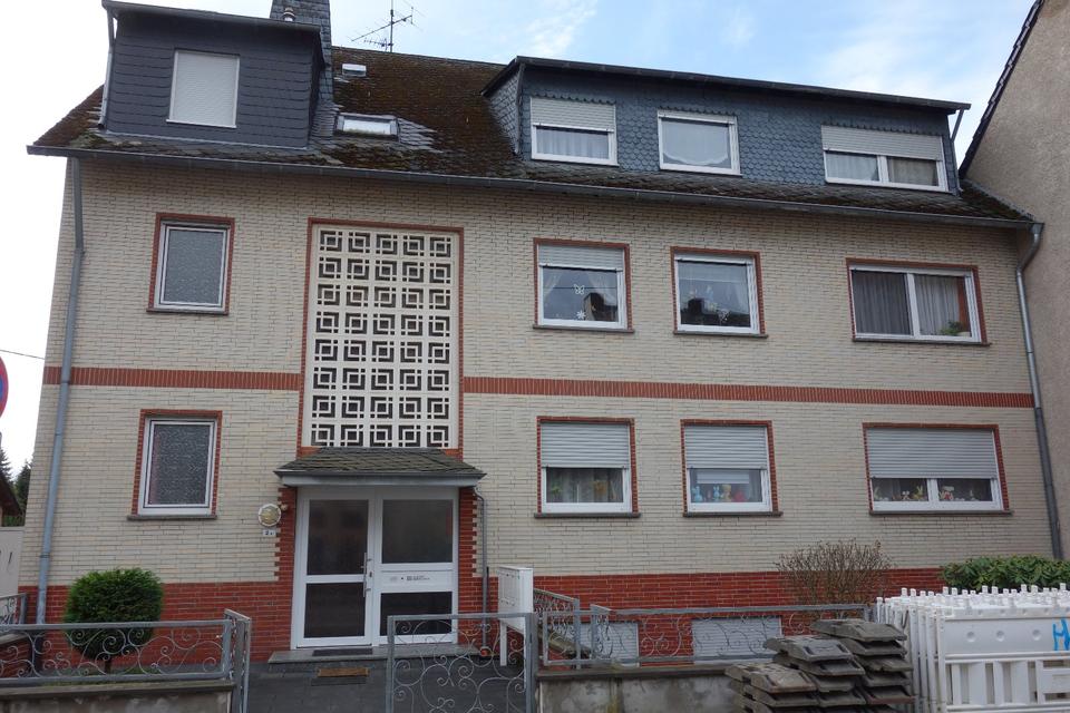 Thumbnail-4 Zimmer Eigentumswohnung mit Balkon und Garage in ruhiger Lage