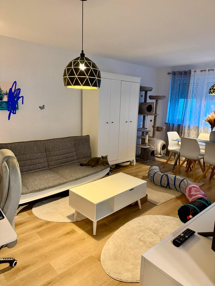 Thumbnail-Zweizimmerwohnung mit Balkon, separat Küche und Tiefgaragen