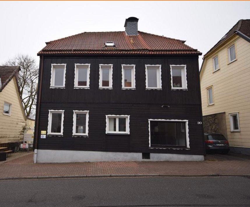 Thumbnail-Bauträger, Handwerker und Investoren aufgepasst – günstiges Haus