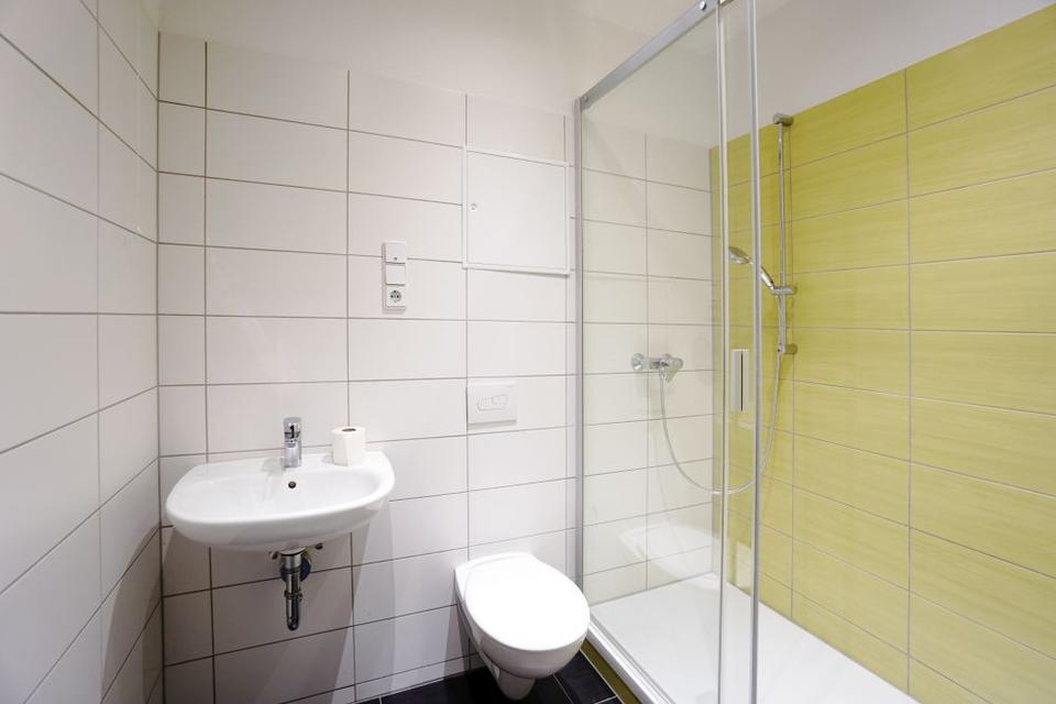 Thumbnail-Schicke Seniorenwohnung mit moderner Großraumdusche