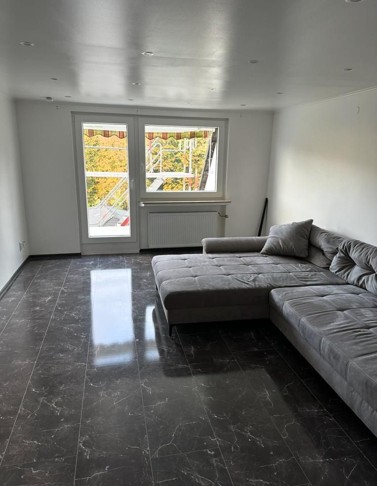 Thumbnail-Sanierte, möblierte Wohnung mit Südbalkon und EBK in W-Cronenberg