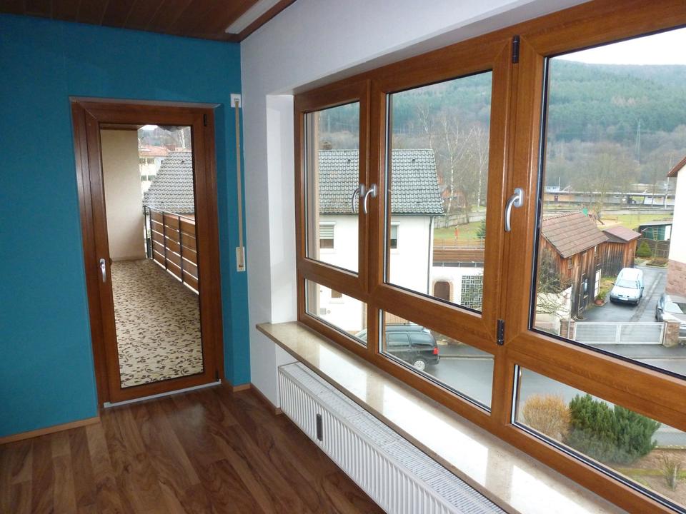 Thumbnail-Sonnige 4-Zi-Wohnung mit EBK und Balkon in Burgsinn