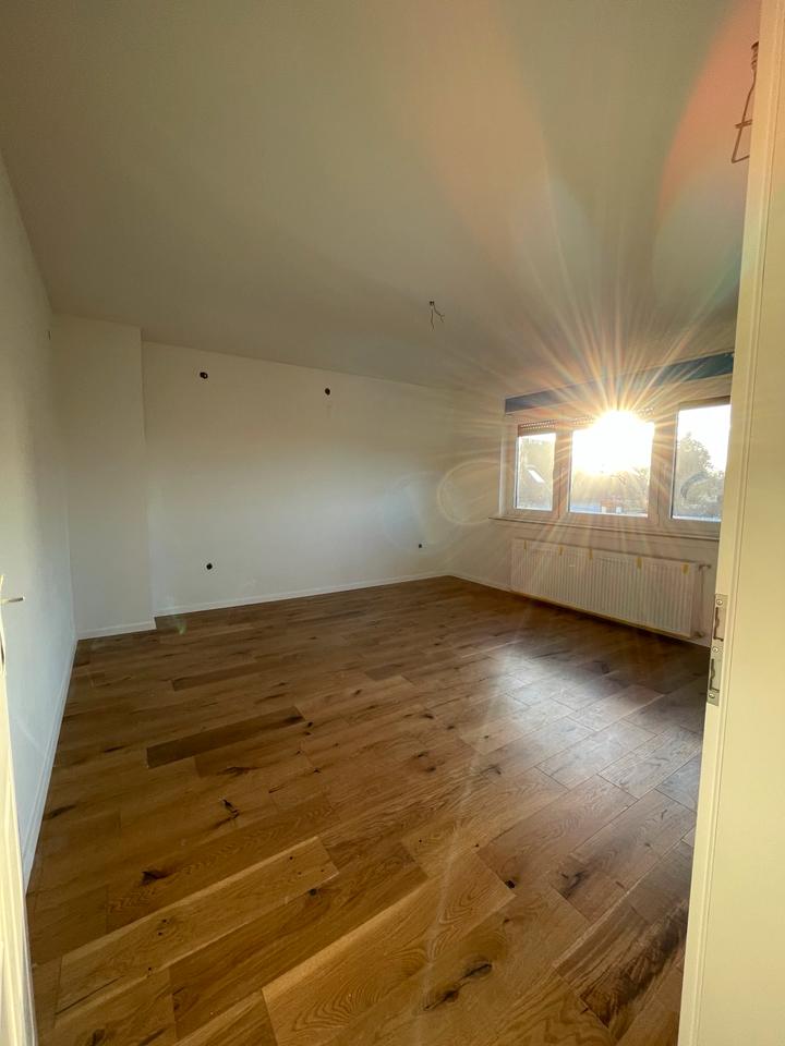 Thumbnail-Schöne helle 2,5 Zimmer Wohnung