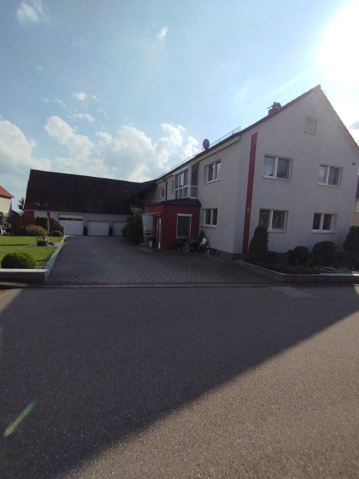 Thumbnail-Ehemaliges landwirtschaftliches Anwesen mit 2 Familienhaus