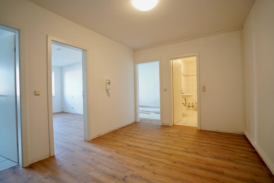 Thumbnail-Zentrale 2-Zimmer-Wohnung mit ca. 68 m² im Obergeschoss