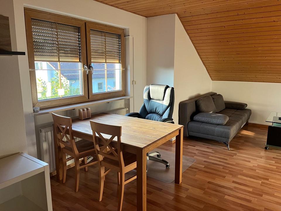 Thumbnail-Gemütliche 1,5 Zi Dachgeschosswohnung in Dürrnhaar