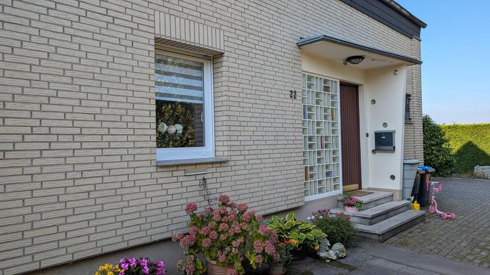 Thumbnail-Charmante Doppelhaushälfte mit Wohlfühlgarantie in Langenfeld