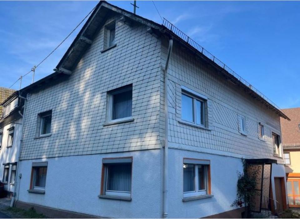 Thumbnail-Fachwerkhaus im alten Ortskern von Niederdresselndorf