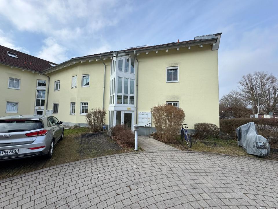 Thumbnail-Attraktive 2-Zimmer-Wohnung zu Vermieten in Kolbermoor