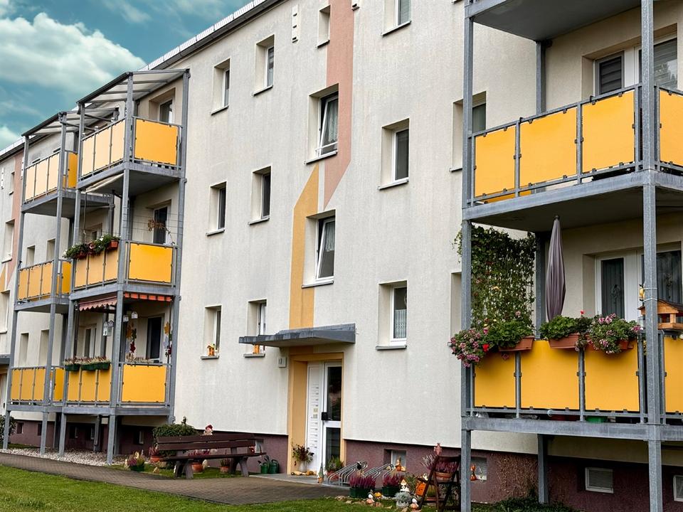 Thumbnail-2-Zimmer-Wohnung mit grünem Ausblick wartet auf Sie