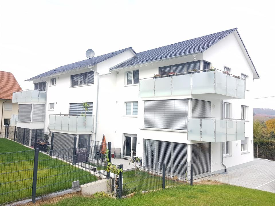 Thumbnail-3-Zimmer-Wohnung mit EBK & Balkon in Schliengen- Liel