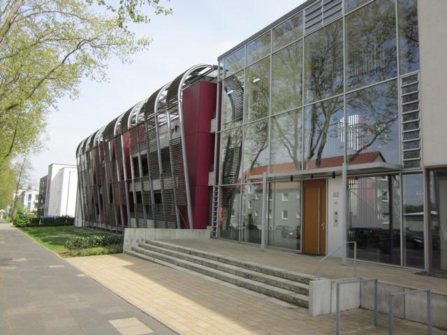 Thumbnail-Im besten Alter eine Wohnung bei VIVAWEST - Wohnen ab 60.