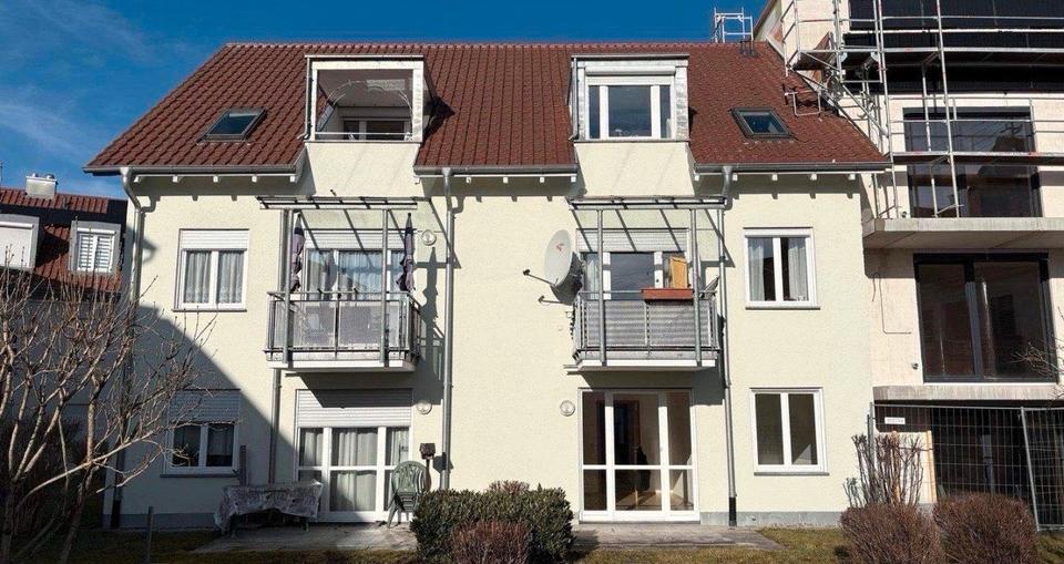 Thumbnail-2,5 Zimmer Wohnung mit Tiefgaragenstellplatz