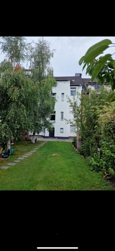 Thumbnail-Mehrfamilienhaus in Essen