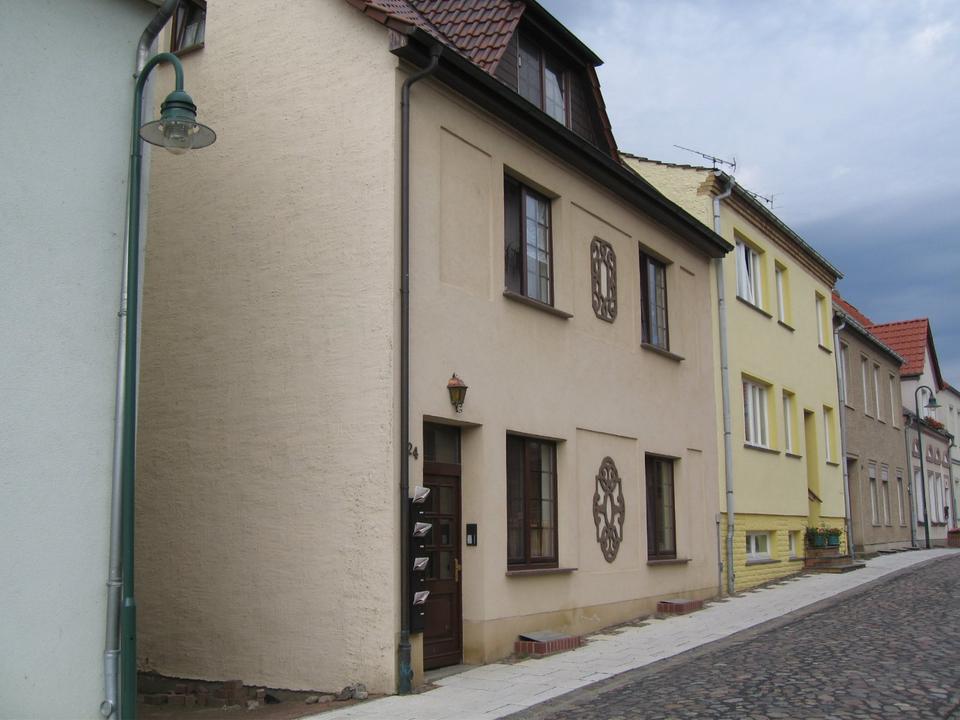 Thumbnail-Erdgeschoßwohnung Altbau