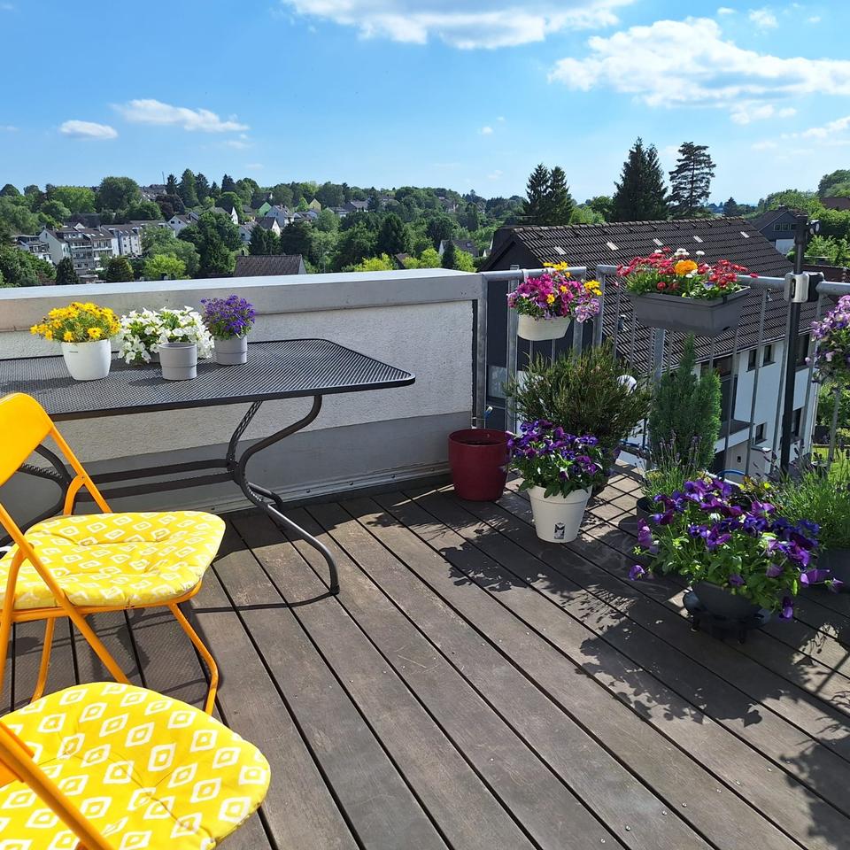 Thumbnail-Schöne große Maisonette-Dachgeschosswohnung ETW Wohnung