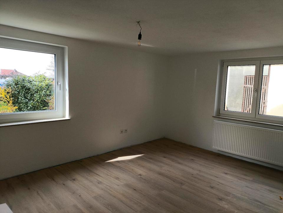 Thumbnail-Helle 3-Zimmer-Wohnung (76 m²) – Komplett saniert und renoviert