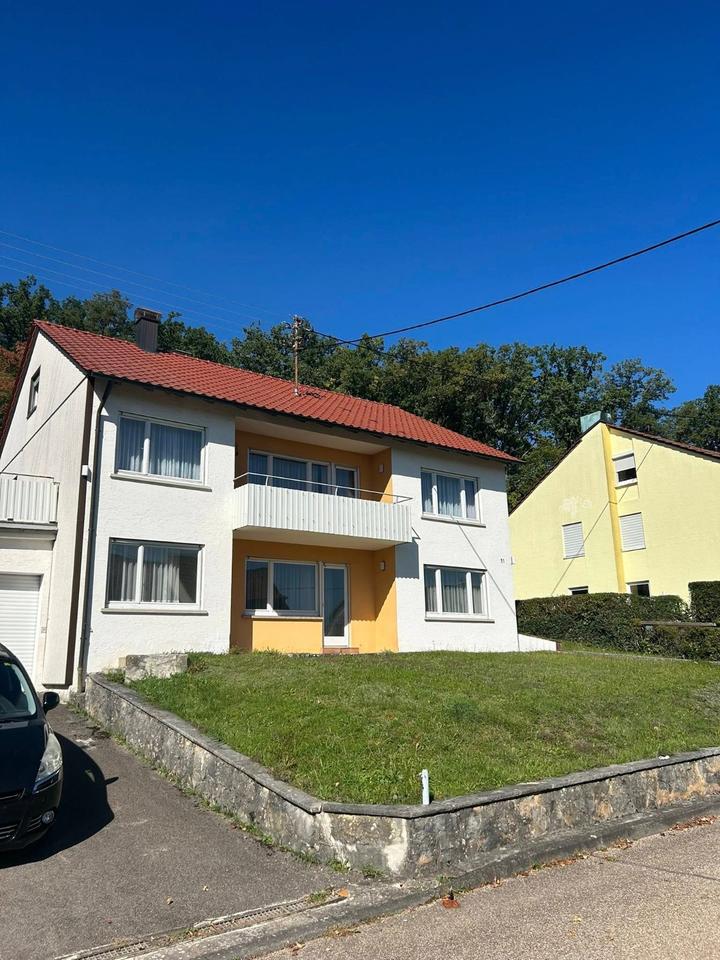 Thumbnail-Solides Haus mit großem Grundstück