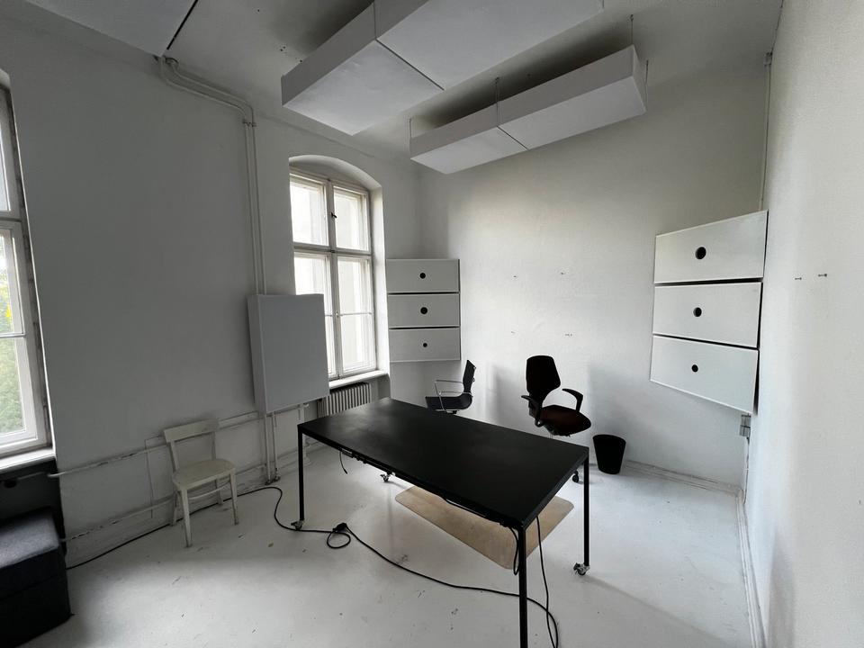 Thumbnail-Atelier Studio Sublet