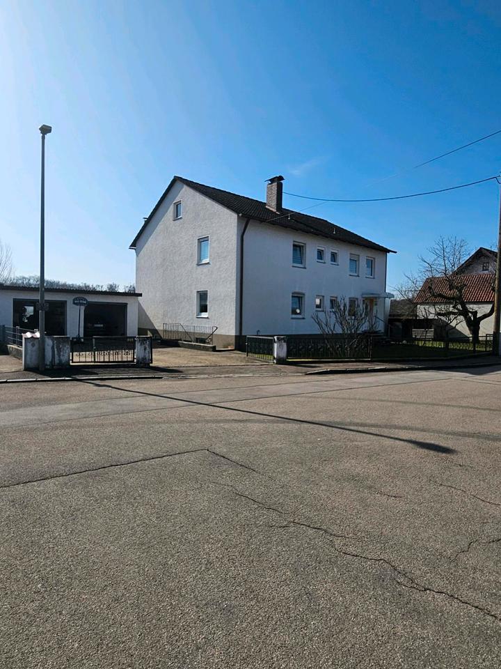 Thumbnail-2-Familienhaus mit großem Garten - provisionsfrei in NDSehensand