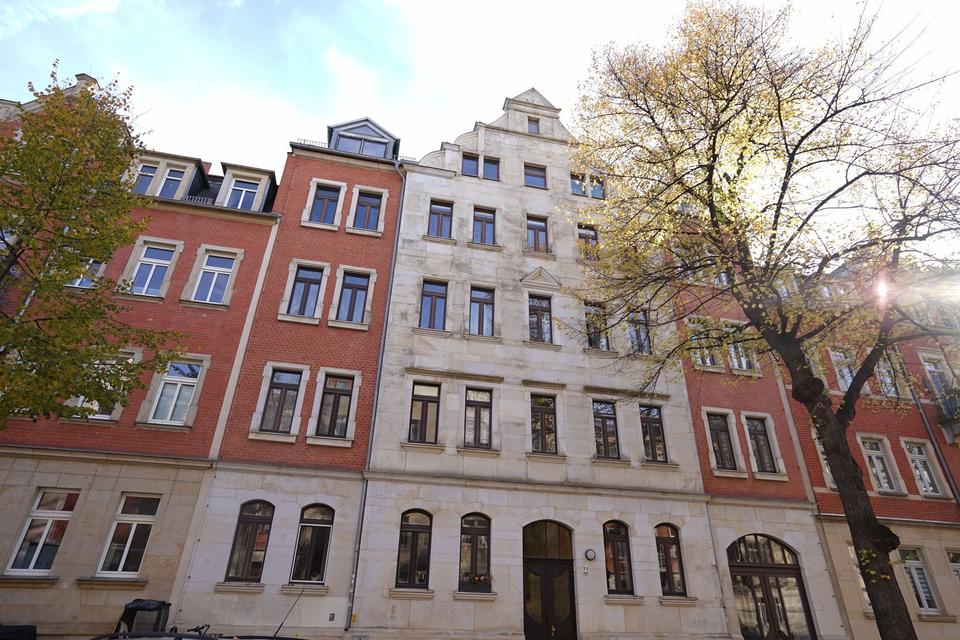 Thumbnail-Großzügige 3-Raum-Maisonette in bester Lage in Dresden-Löbtau