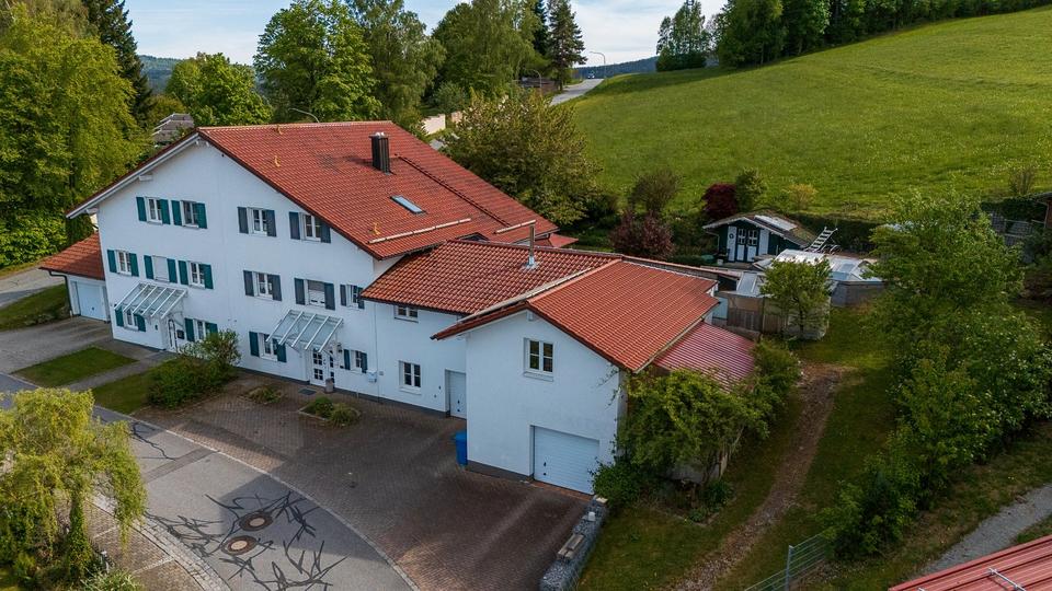 Thumbnail-Gepflegte Doppelhaushälfte für Familien mit viel Platz
