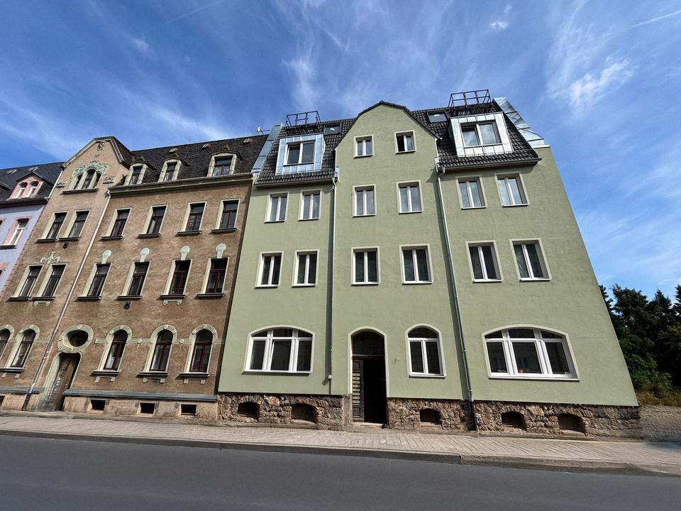 Thumbnail-Geräumige 5-Zimmer-Wohnung mit Balkon in Freiberg