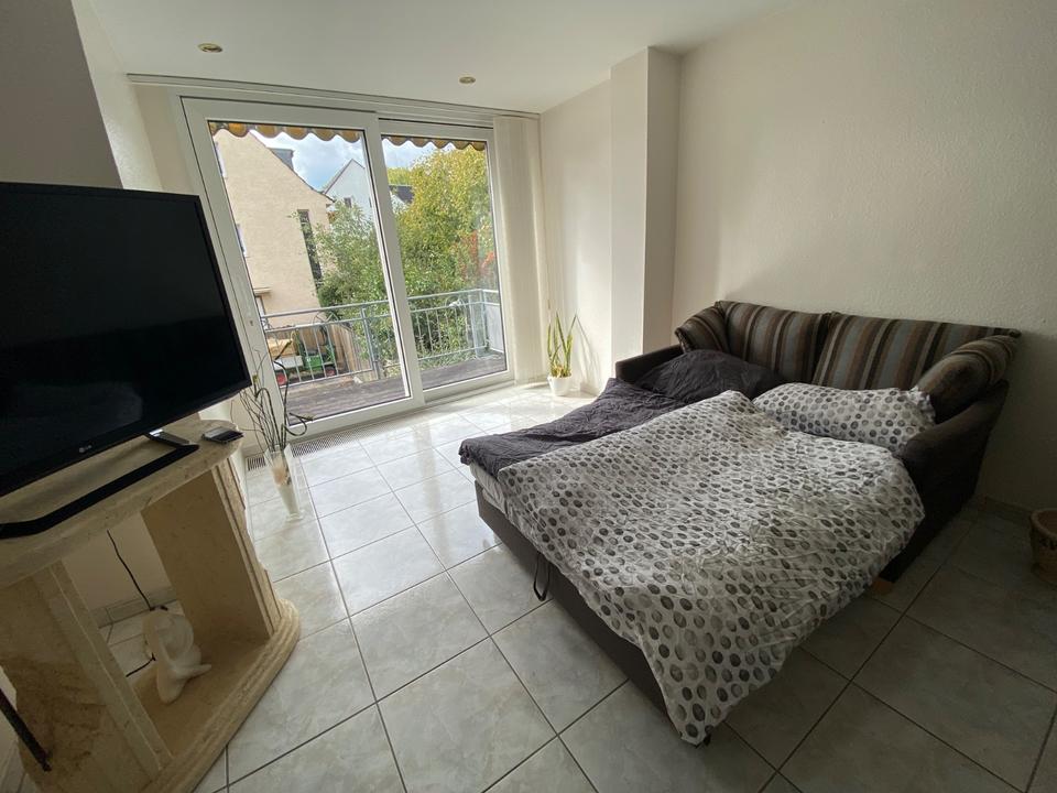 Thumbnail-Zwischenmiete auch WG | Möblierte 3-Zimmer-Wohnung mit Balkon