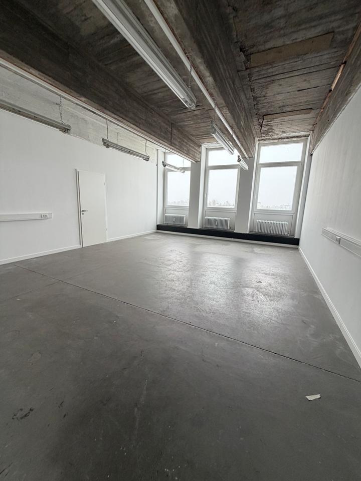 Thumbnail-NEU 45 qm Bürofläche in Neukölln zu vermieten! 4. OG