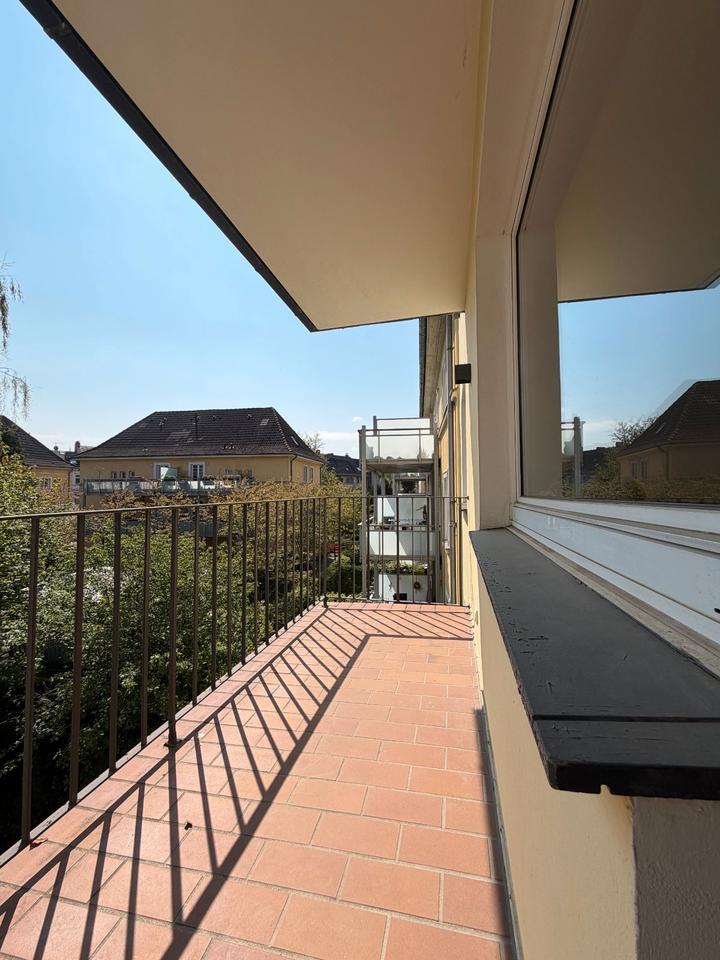 Thumbnail-Helle 3-Zimmer mit Balkon in zentraler, ruhiger Lage