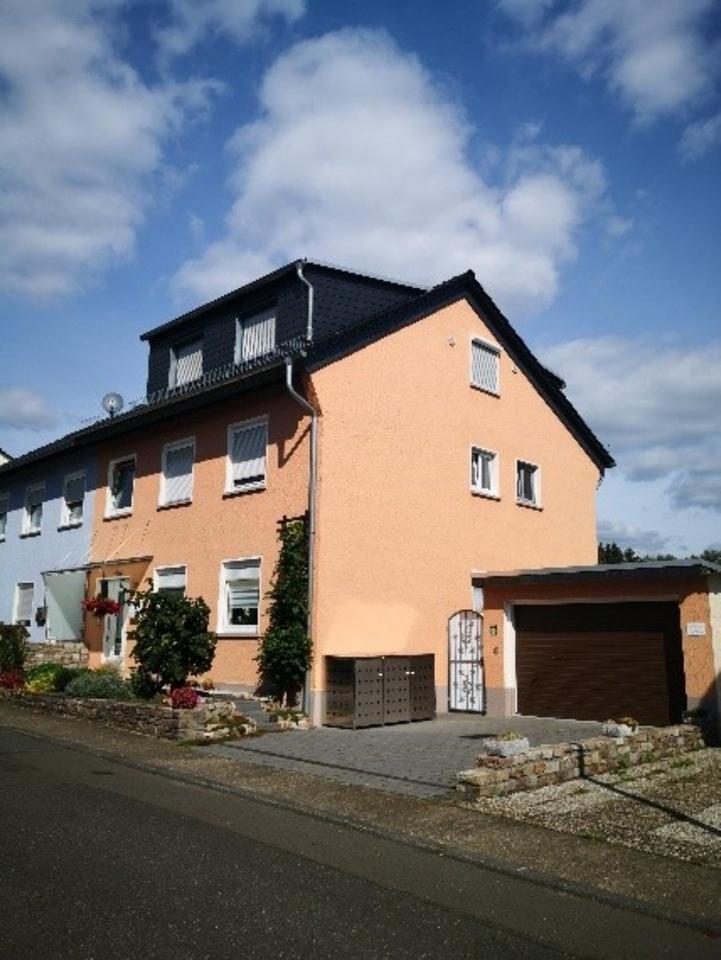 Thumbnail-Ruhige Dachgeschosswohnung 2 Zimmer zu vermieten!