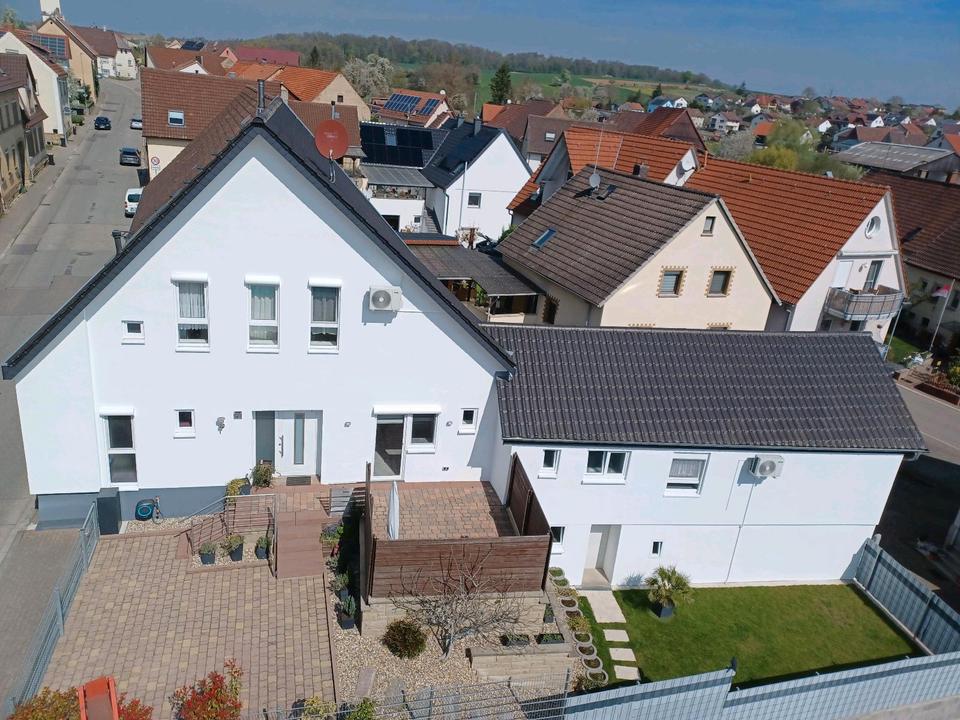 Thumbnail-Gepflegtes Einfamilienhaus mit separates Einliegerwohnung