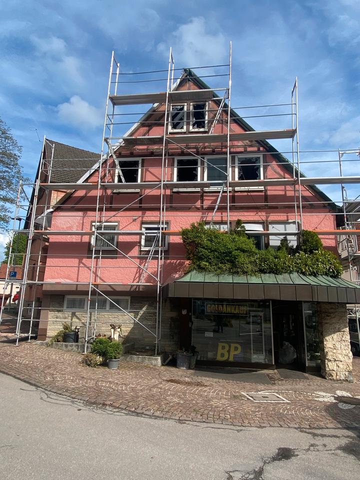 Thumbnail-Wohnhaus mit Ladenbereich mehrere Wohnungen ca 500m in Münsingen