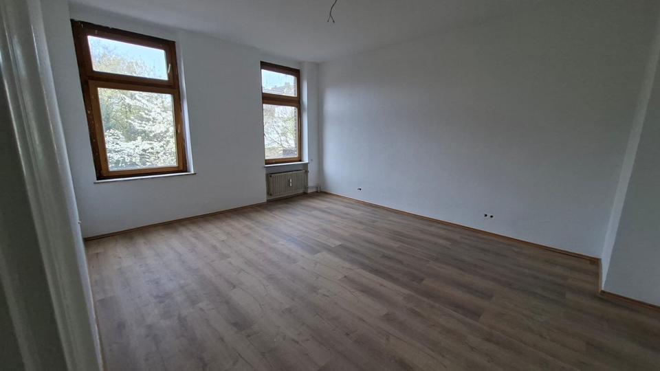 Thumbnail-Großzügige 4-Zimmer-Wohnung (130 m²) in Duisburg – frisch kernsan