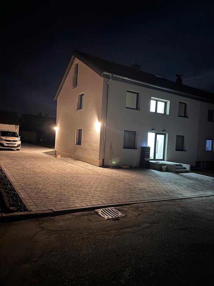 Thumbnail-Renovierte Doppelhaushälfte mit 3–4 Wohneinheiten