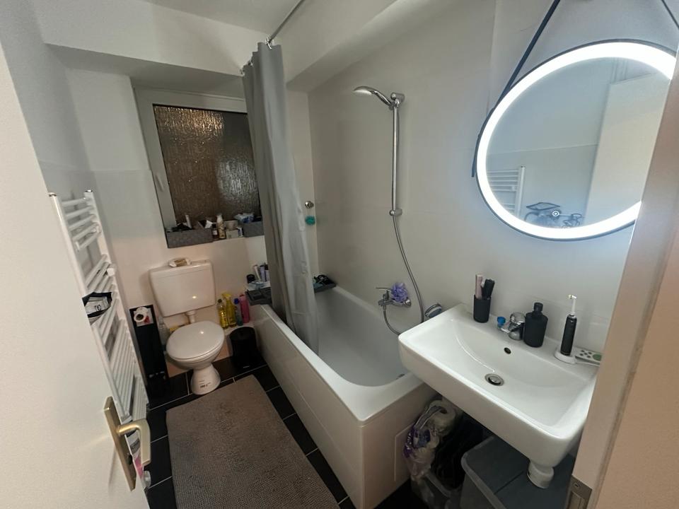 Thumbnail-2 Zimmer Wohnung - helle Wohnung- Nähe Schloss benrath